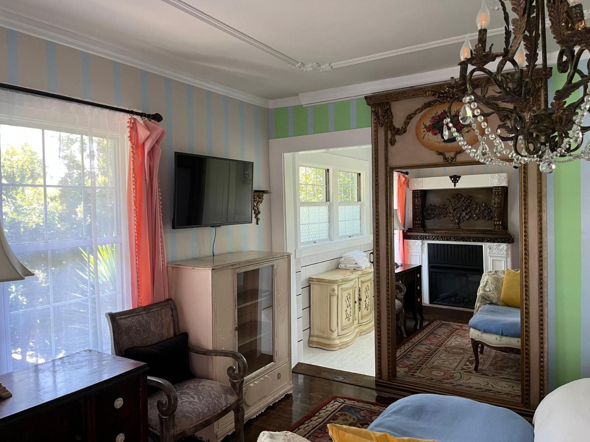 Hollywood Home ลอสแอนเจลิส ภายนอก รูปภาพ